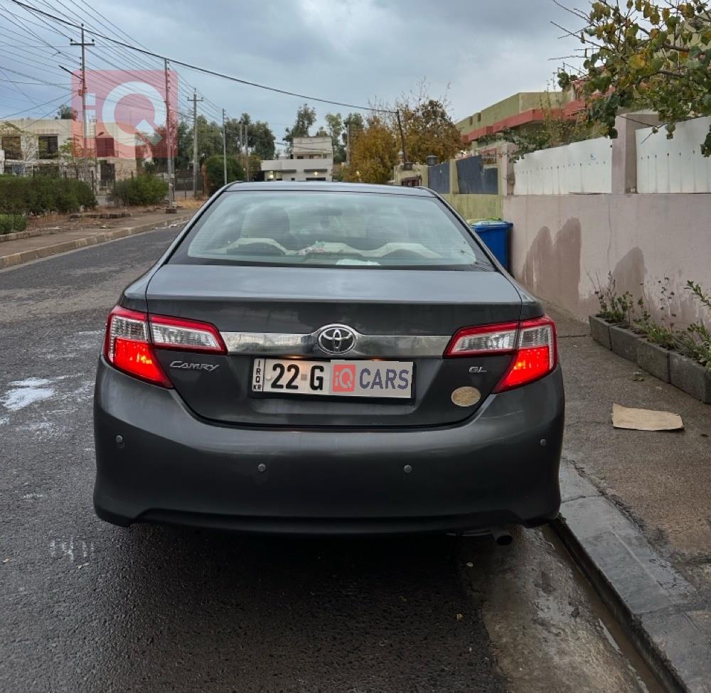 تۆیۆتا کامری